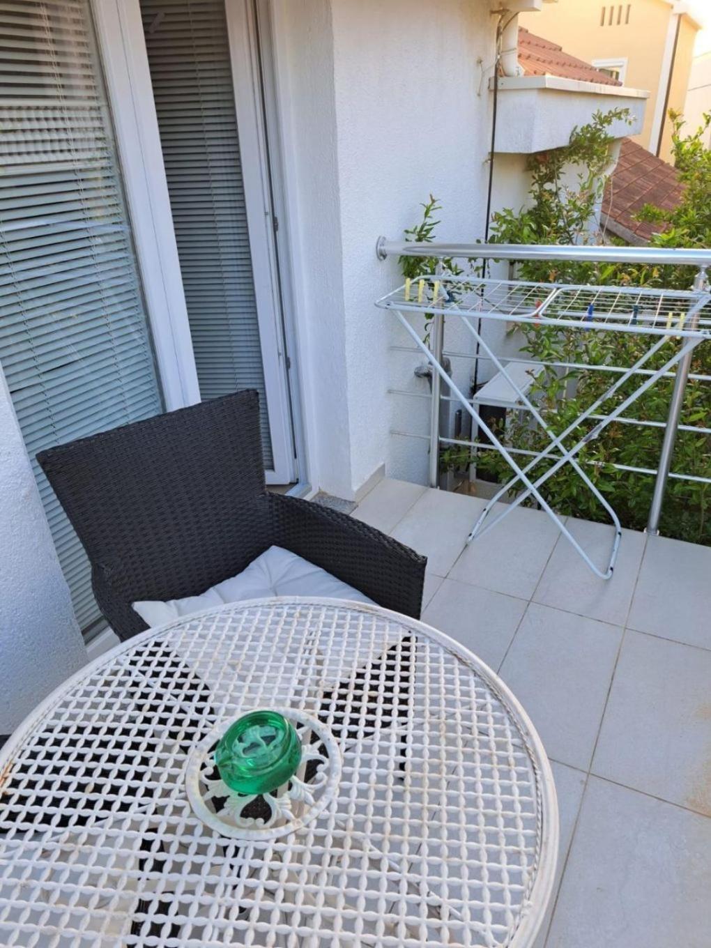 Apartments Olive Garden - Swimming Pool Biograd Na Moru Ngoại thất bức ảnh