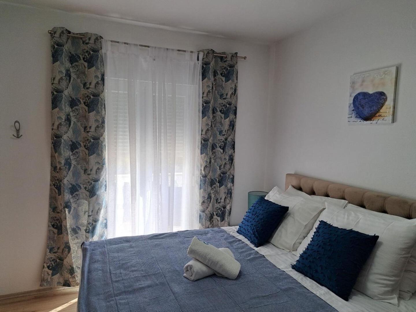 Apartments Olive Garden - Swimming Pool Biograd Na Moru Ngoại thất bức ảnh
