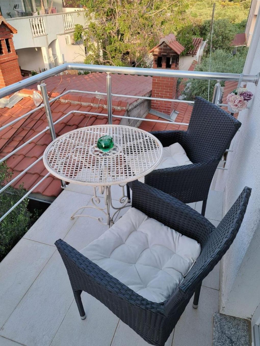 Apartments Olive Garden - Swimming Pool Biograd Na Moru Ngoại thất bức ảnh